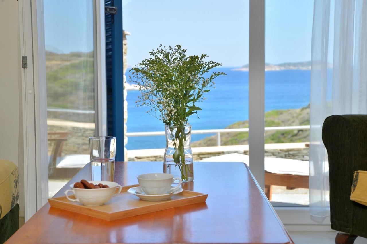 Andros Homes Sea Side Apartment & Studio กาวริยอน ภายนอก รูปภาพ