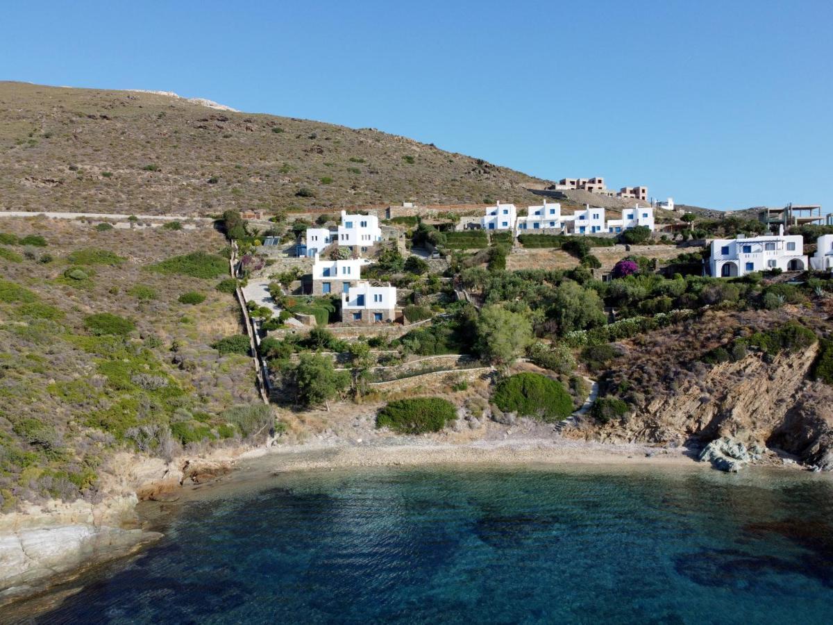 Andros Homes Sea Side Apartment & Studio กาวริยอน ภายนอก รูปภาพ