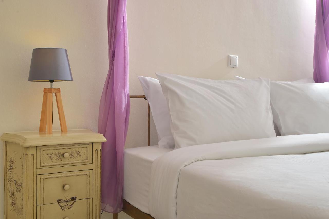 Andros Homes Sea Side Apartment & Studio กาวริยอน ภายนอก รูปภาพ